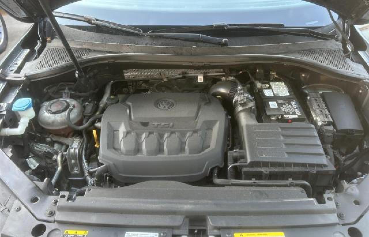 2021 Volkswagen Tiguan - Image 7
