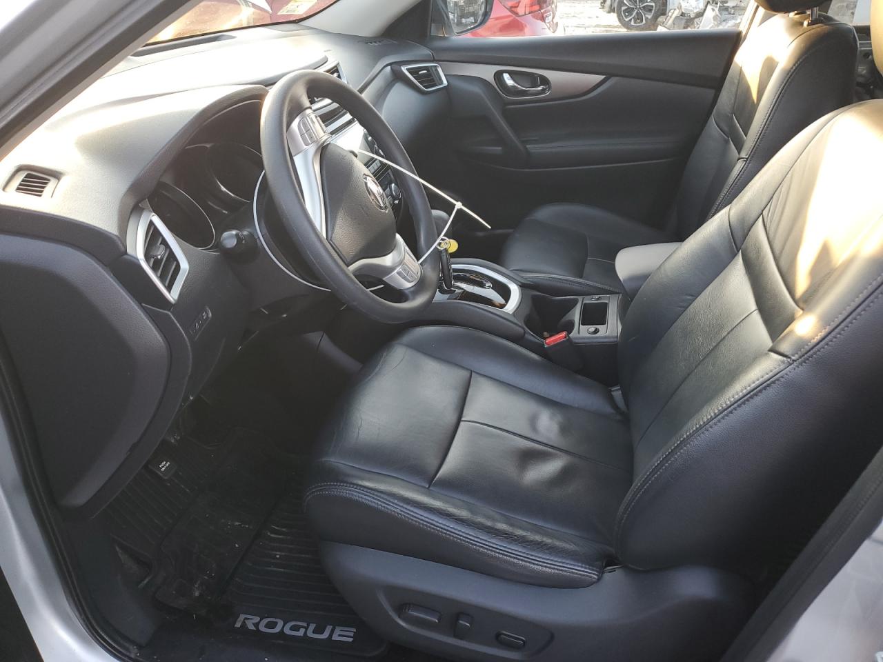 2016 Nissan Rogue - Image 7
