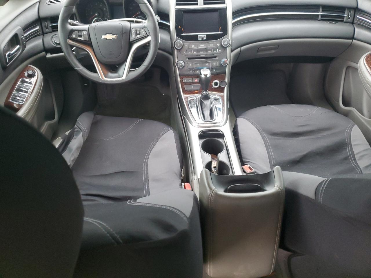2013 Chevrolet Malibu - Image 8