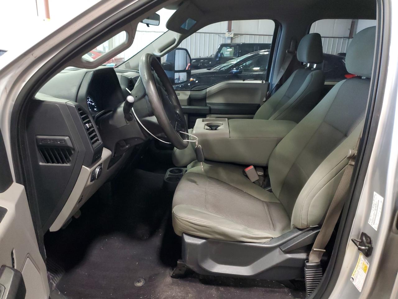 2015 Ford F-150 - Image 7