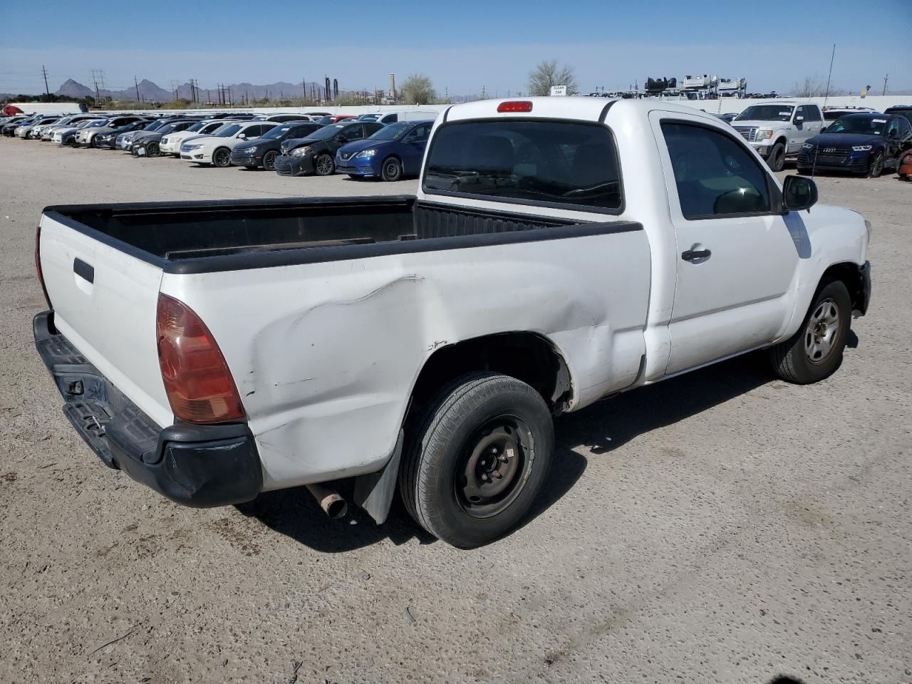 2013 Toyota Tacoma - Image 3