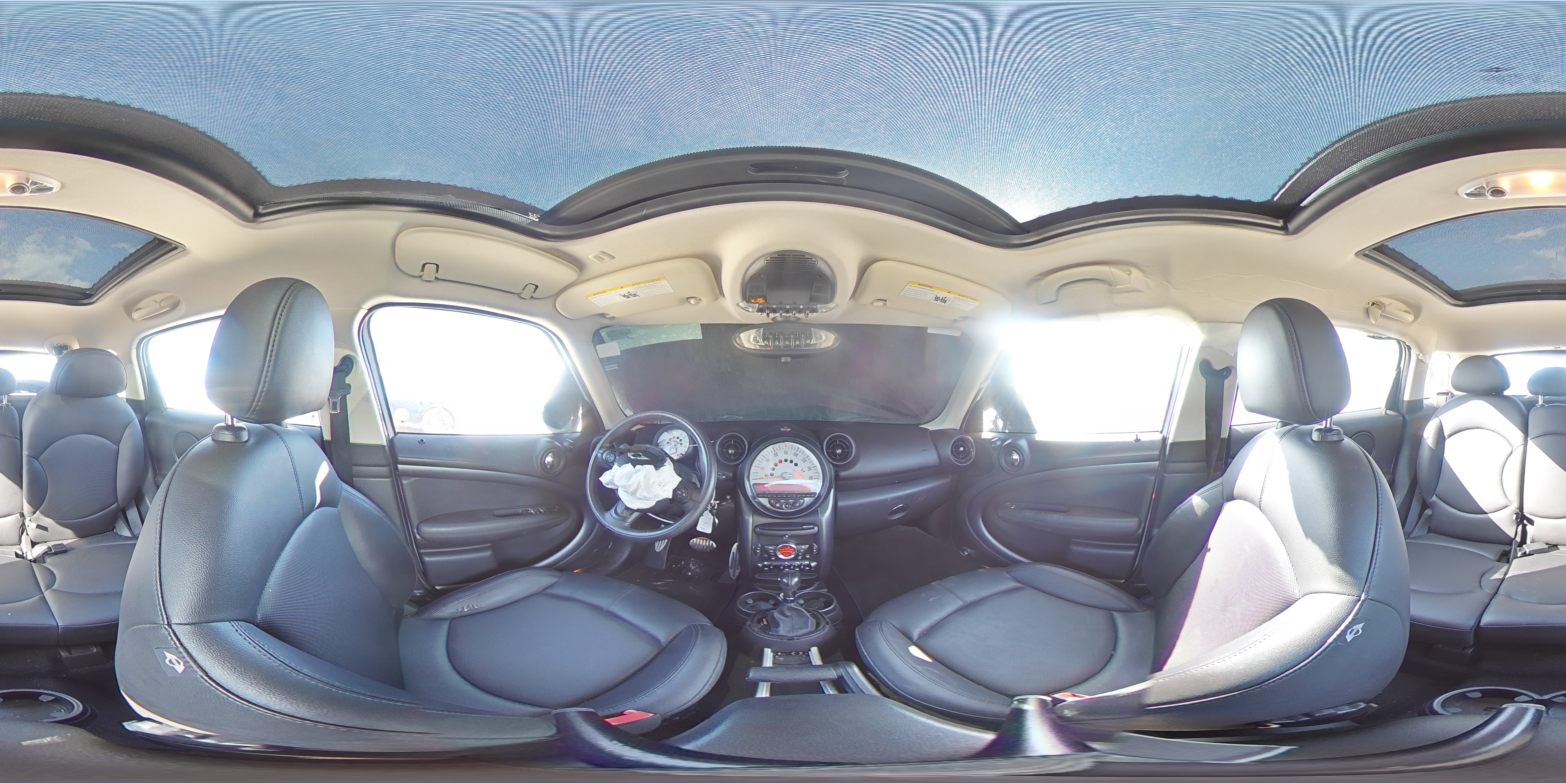 2014 MINI Cooper - Image 13