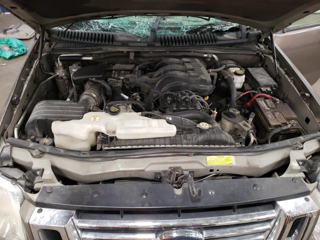 2007 Ford Explorer - Image 11