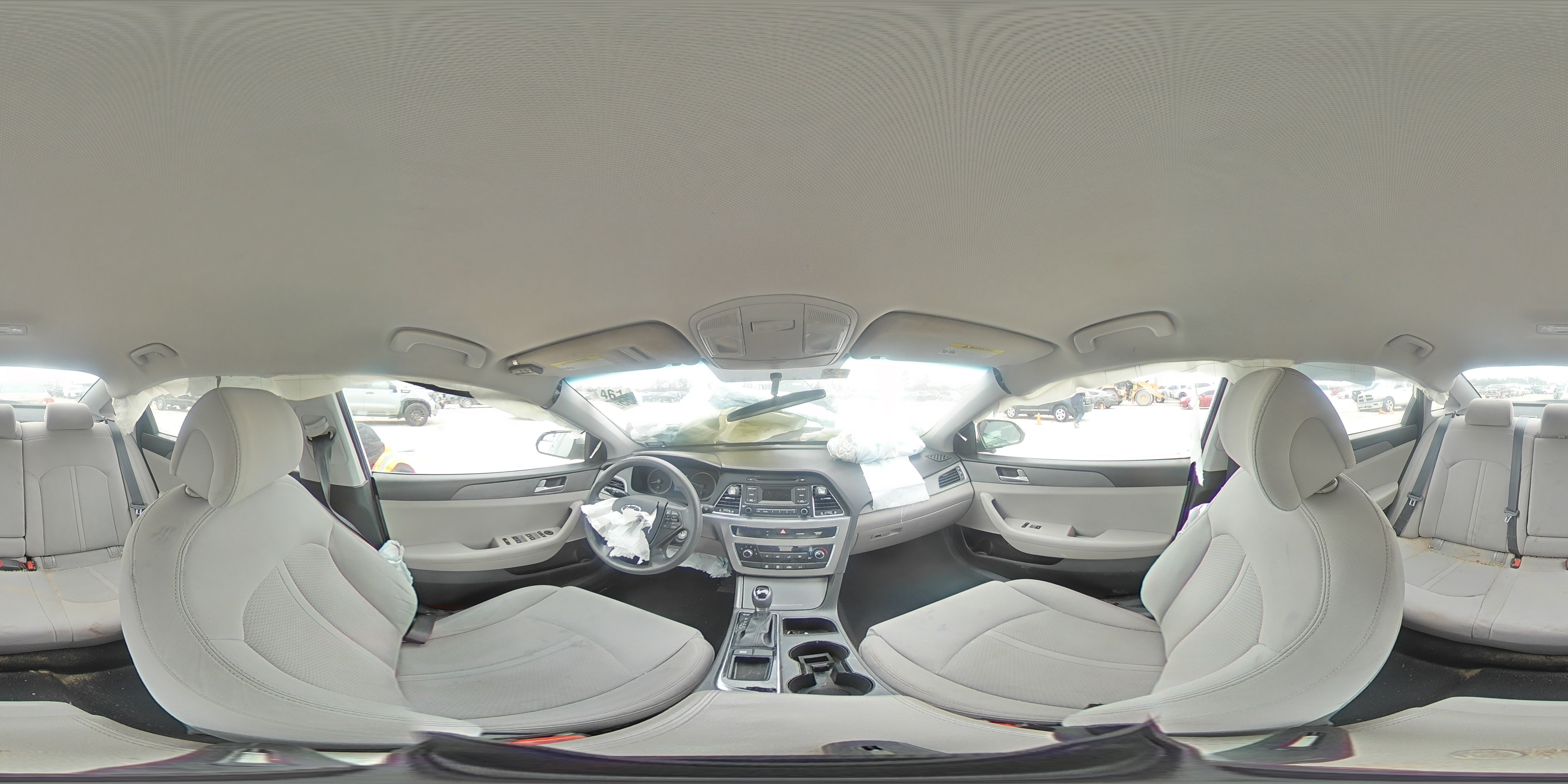 2015 Hyundai Sonata - Image 13
