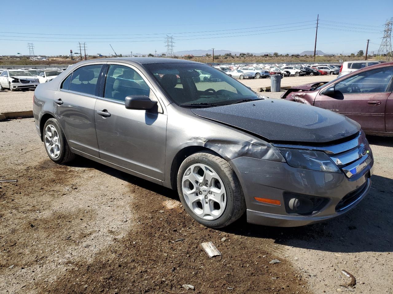 2011 Ford Fusion - Image 4