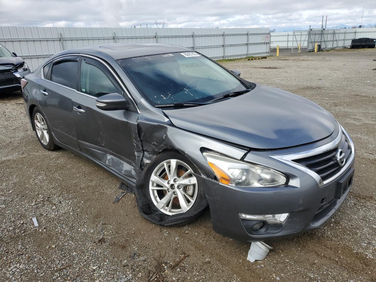 2014 Nissan Altima - Image 4