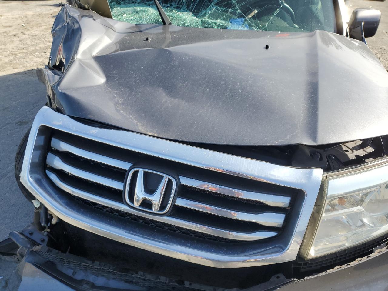 2015 Honda Pilot - Image 12