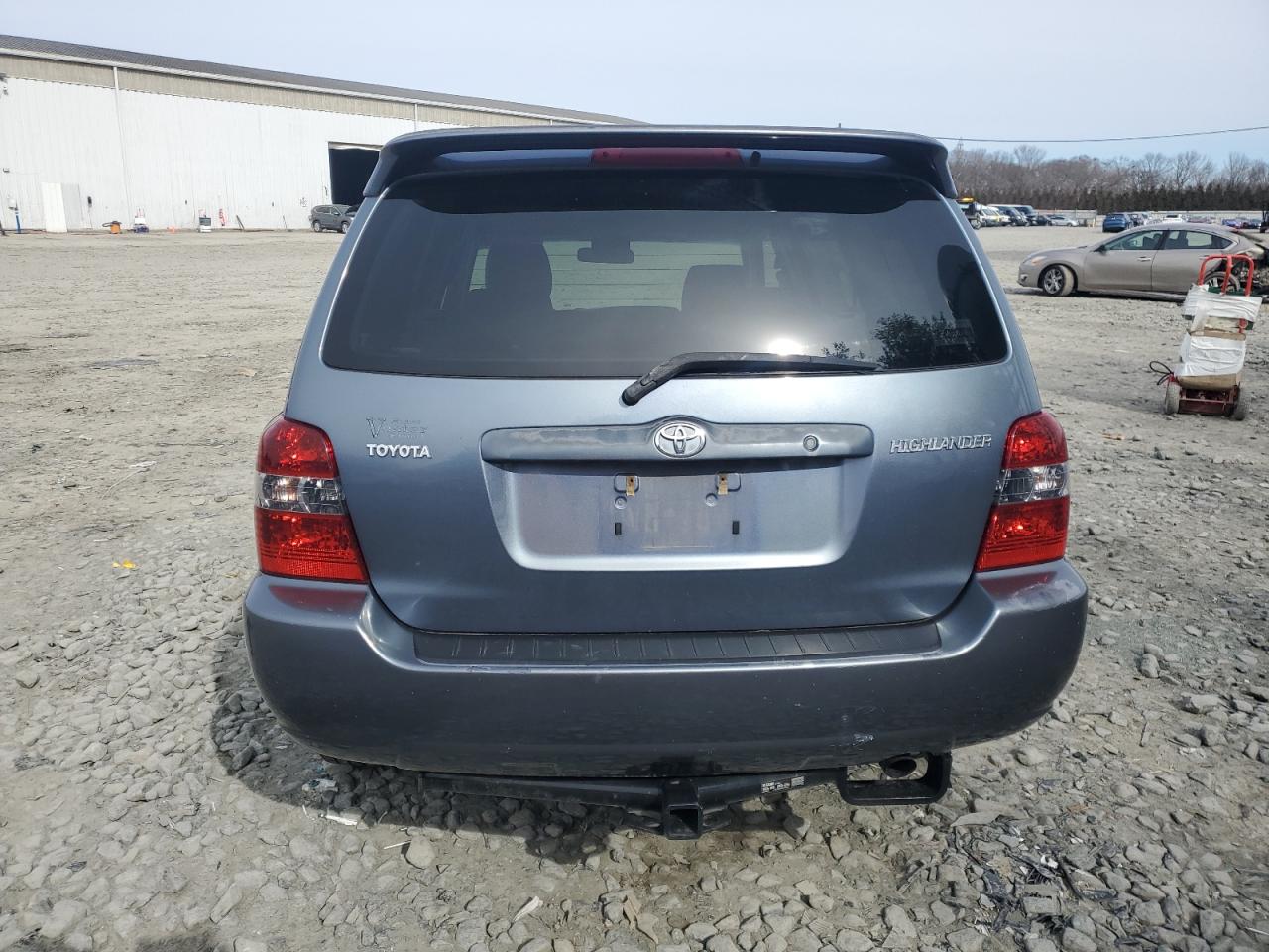 2004 Toyota Highlander - Image 6