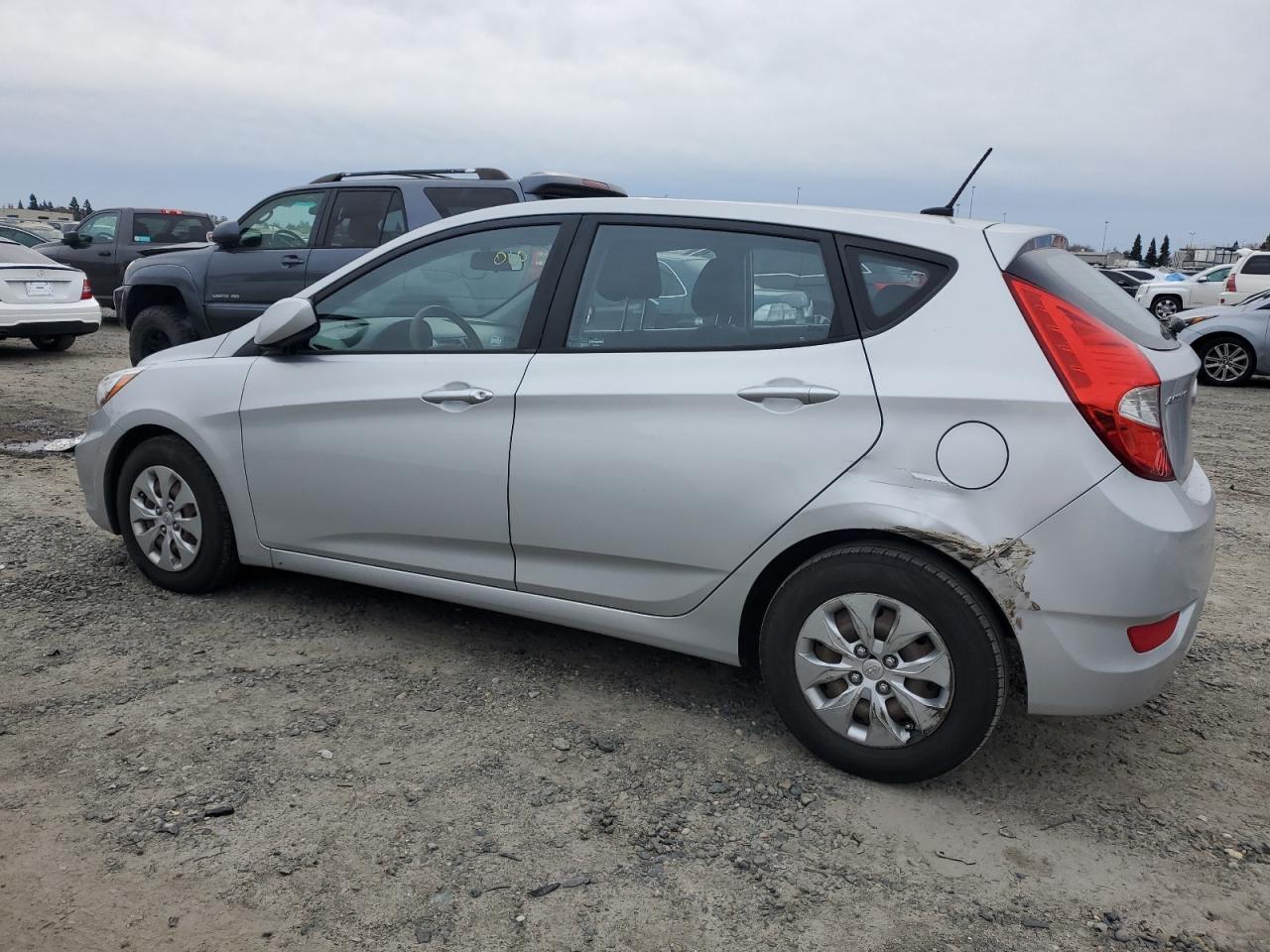 2016 Hyundai Accent - Image 2