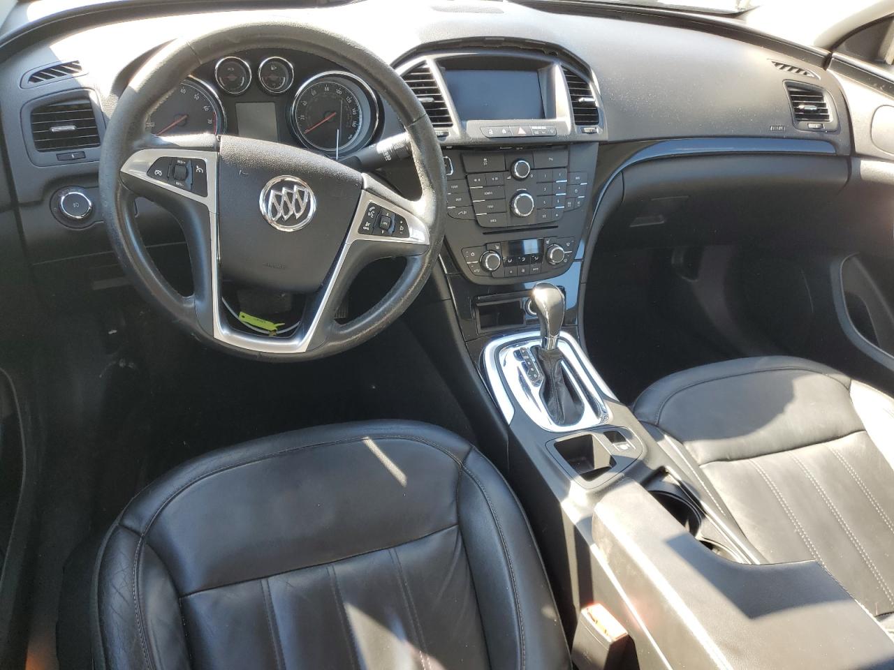 2013 Buick Regal - Image 8
