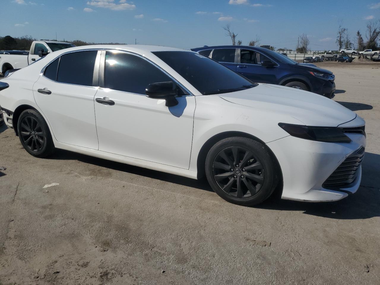2018 Toyota Camry - Image 4