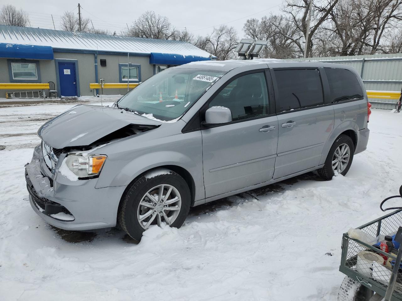 2016 Dodge Caravan - Image 1