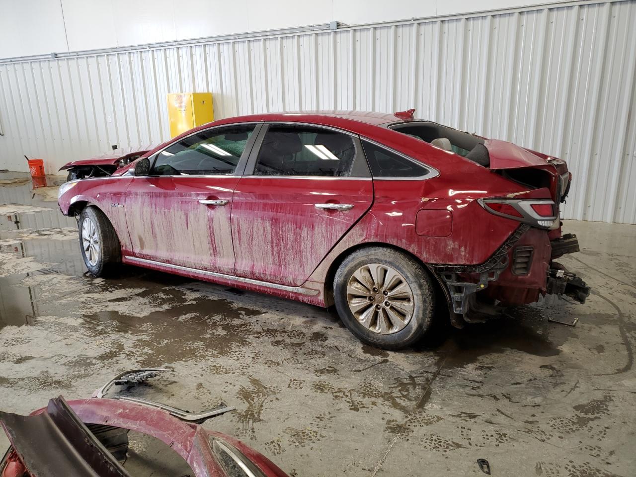2016 Hyundai Sonata - Image 2