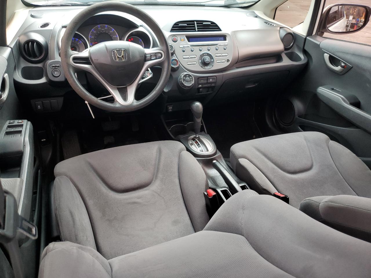 2013 Honda Fit - Image 8