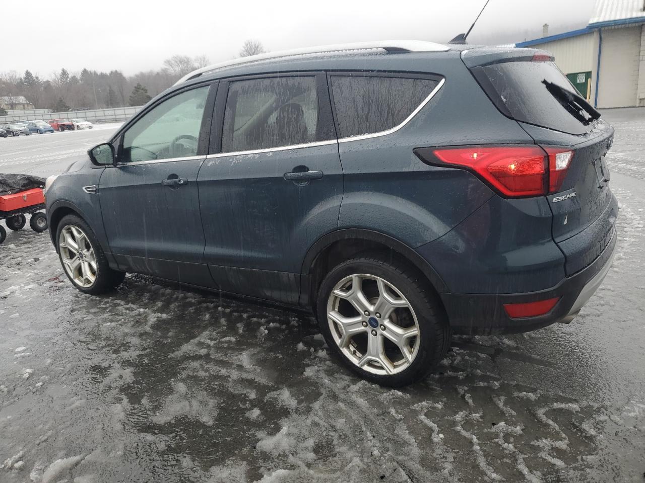 2019 Ford Escape - Image 2