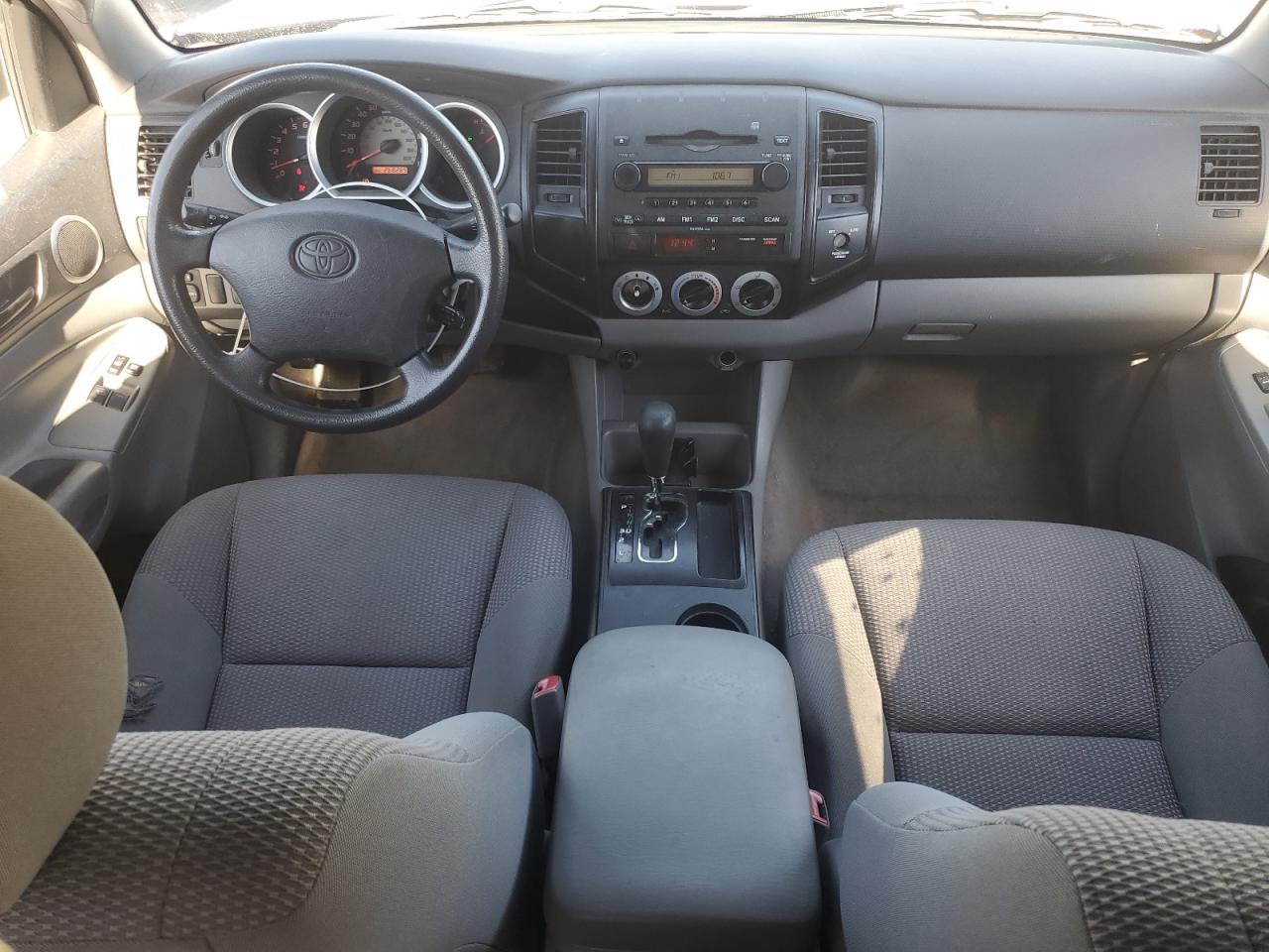 2006 Toyota Tacoma - Image 8