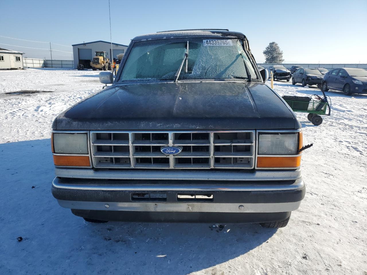 1989 Ford Bronco - Image 5