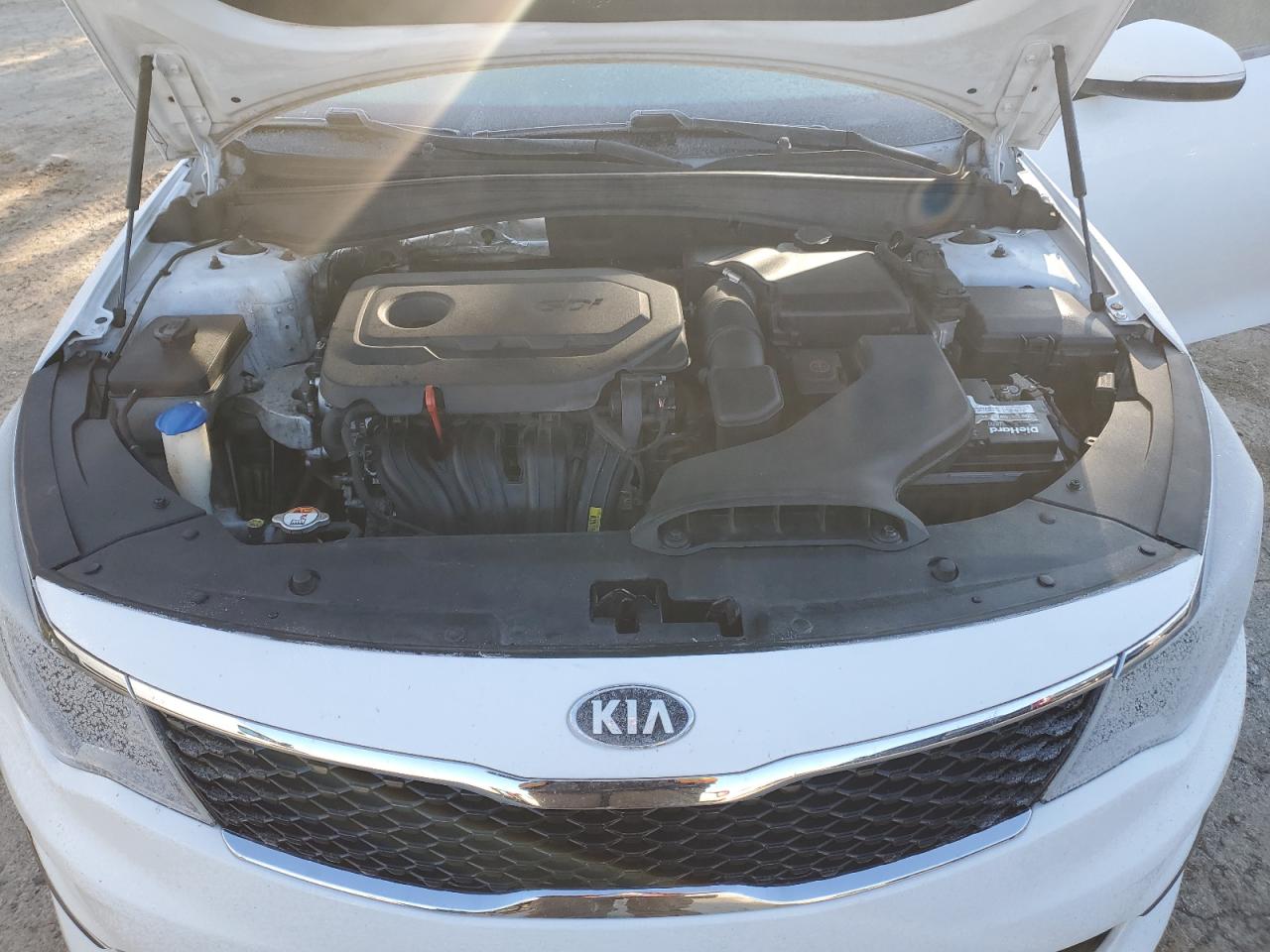 2016 Kia Optima - Image 11