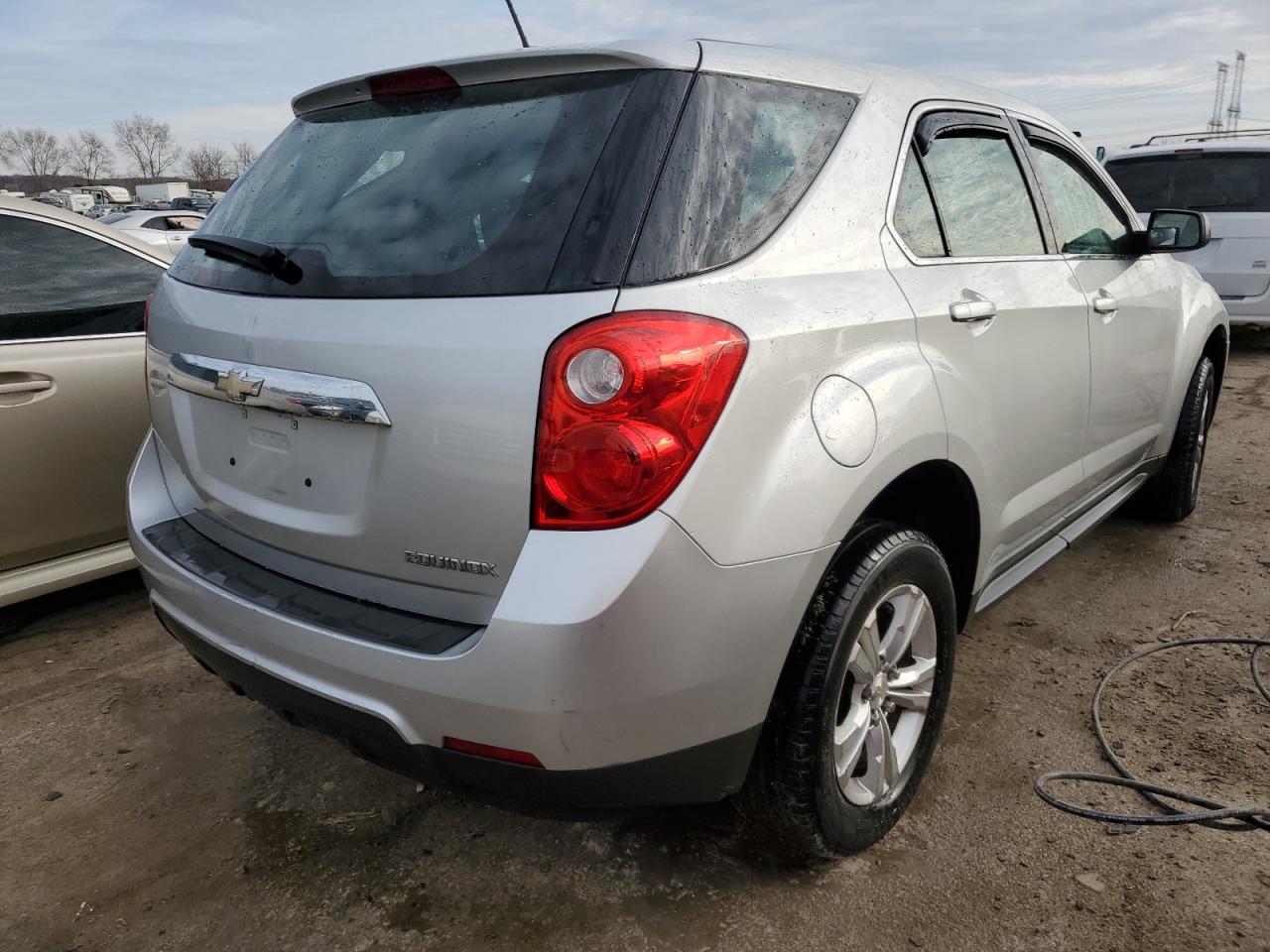 2015 Chevrolet Equinox - Image 3