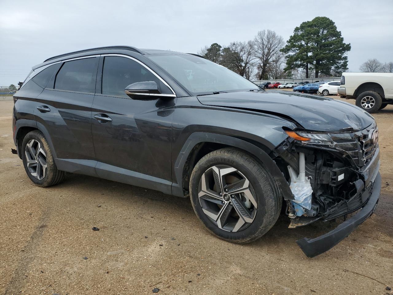 2022 Hyundai Tucson - Image 4