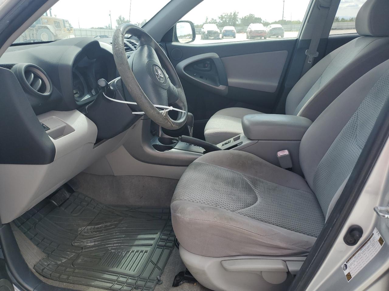 2006 Toyota RAV 4 - Image 7