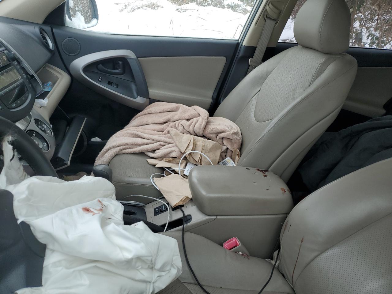 2008 Toyota Rav4 Limited VIN: JTMBD31V986081954 Lot: 88499245