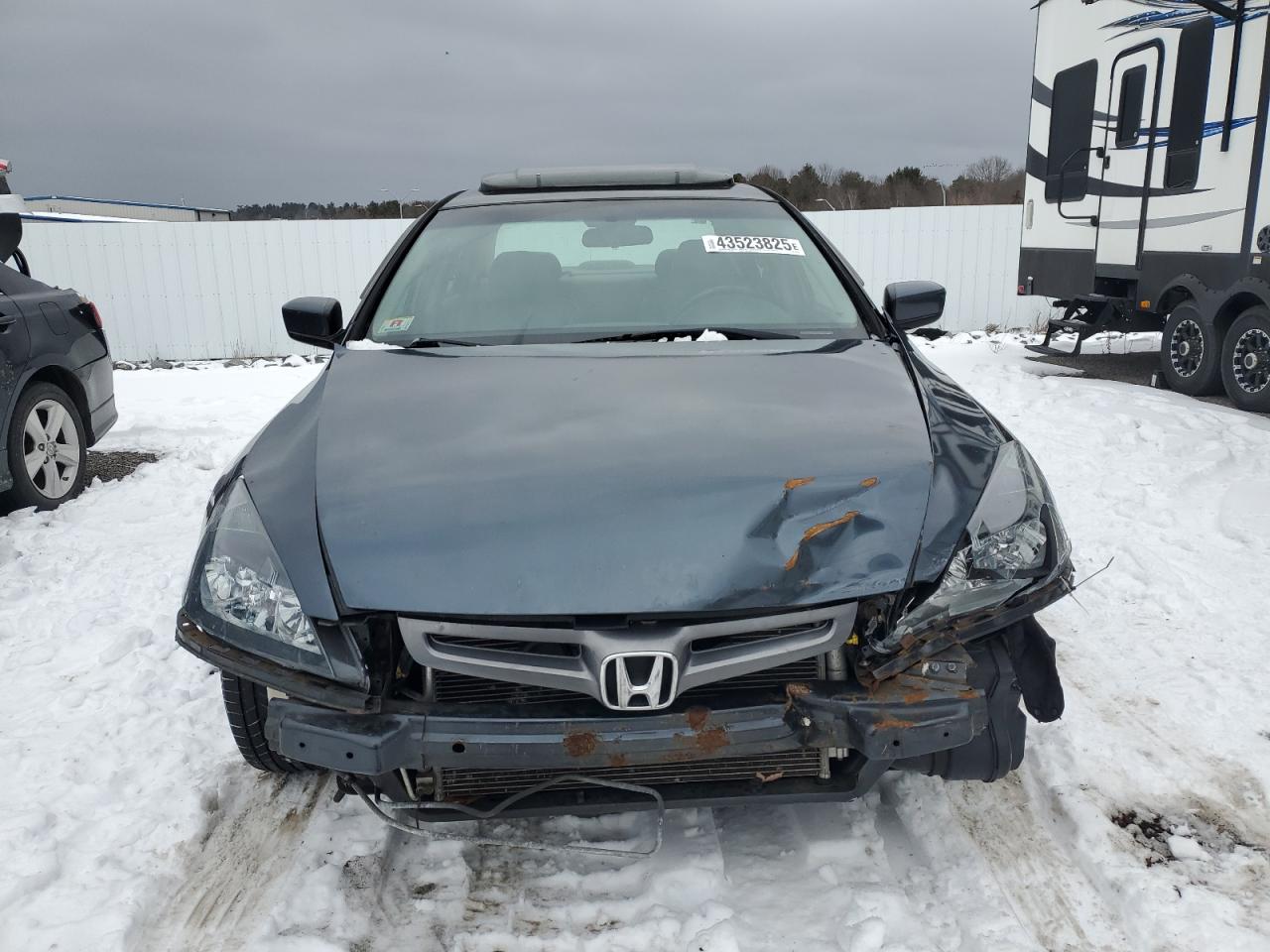 2004 Honda Accord - Image 5