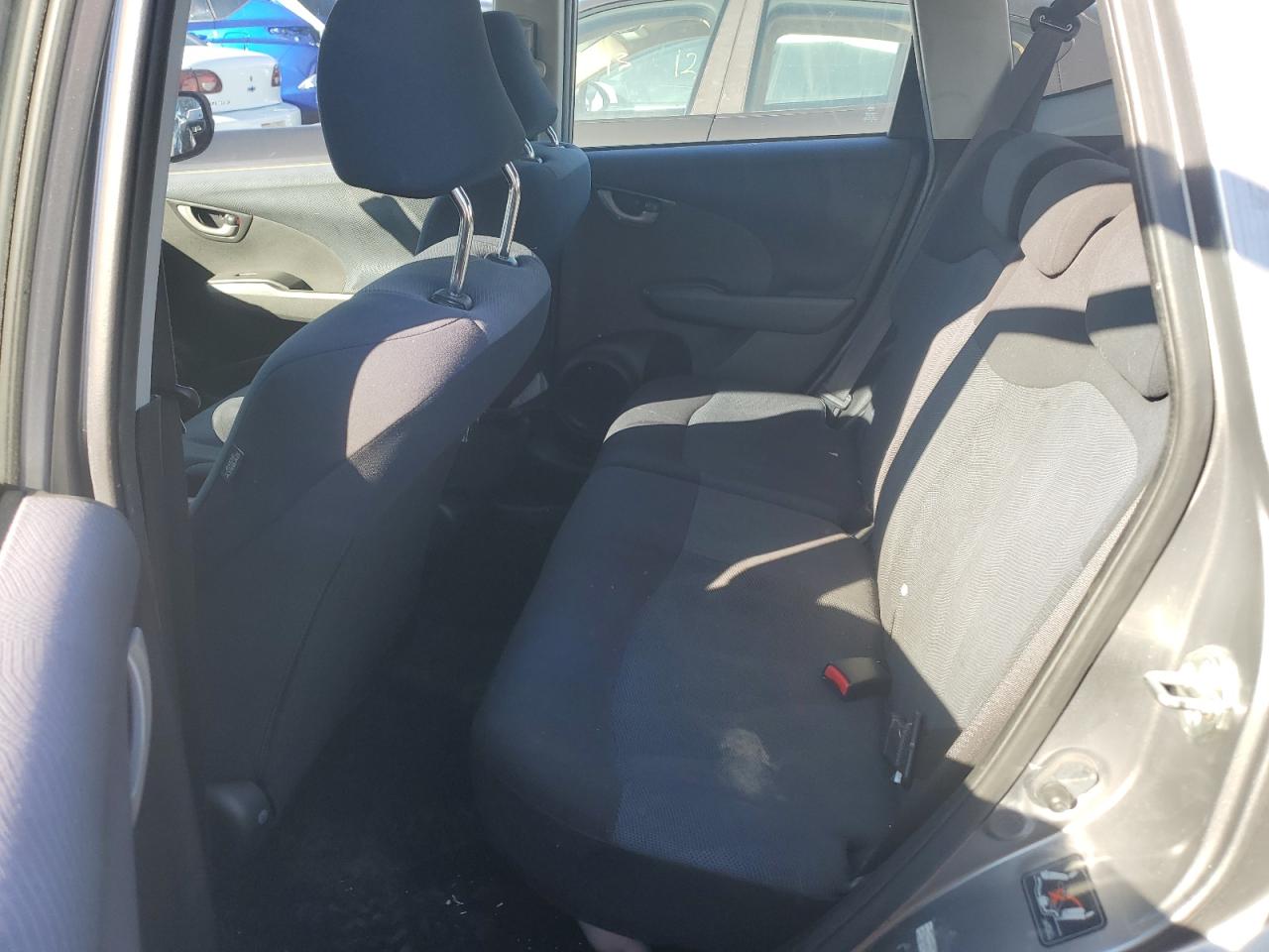 2009 Honda Fit - Image 10