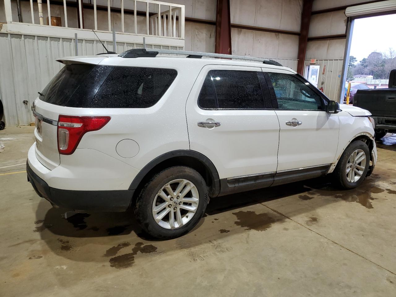 2011 Ford Explorer - Image 3