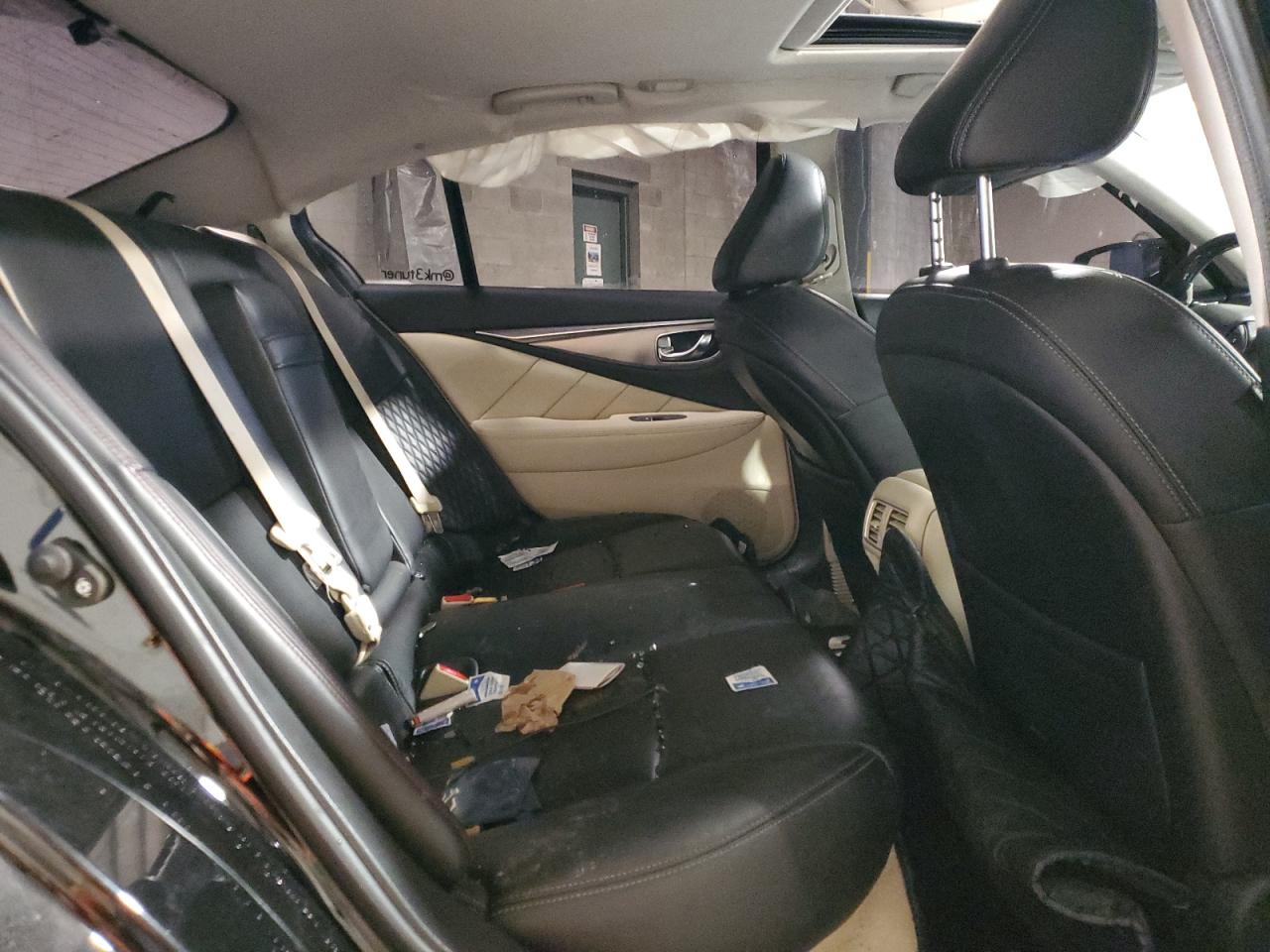 2017 Infiniti Q50 - Image 10