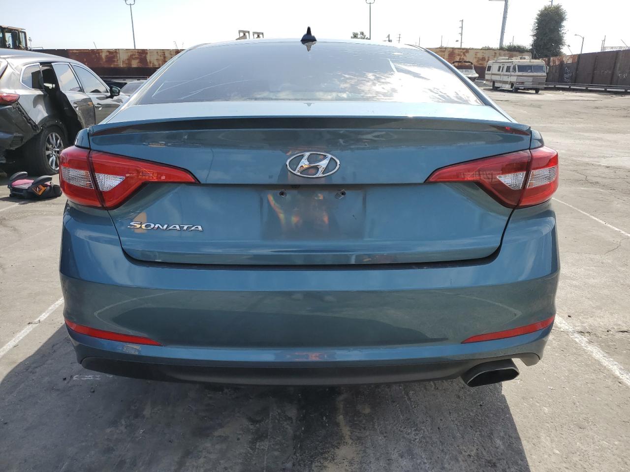 2017 Hyundai Sonata - Image 6
