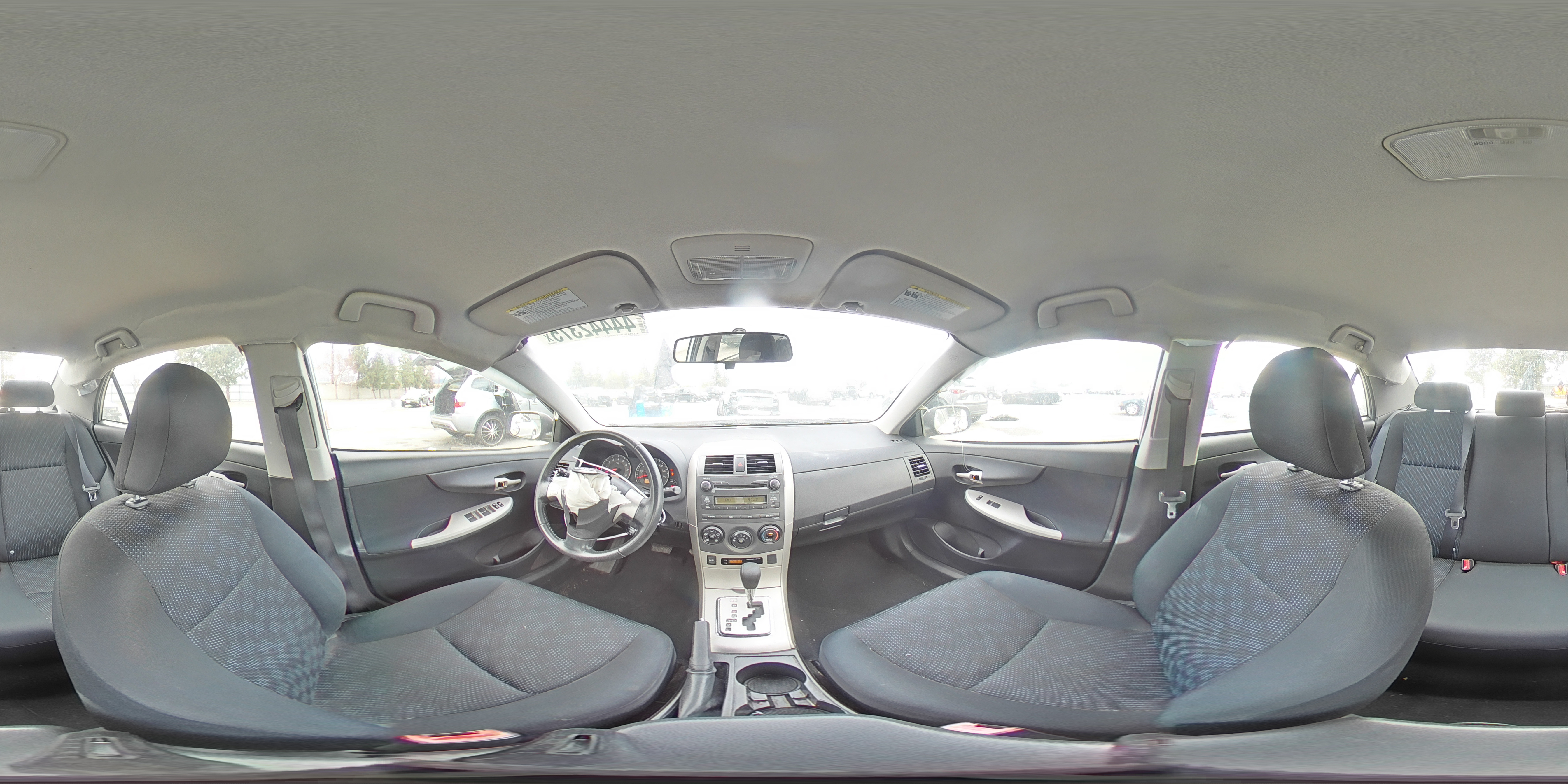 2010 Toyota Corolla - Image 13