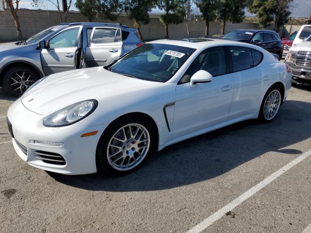 2014 Porsche Panamera 2