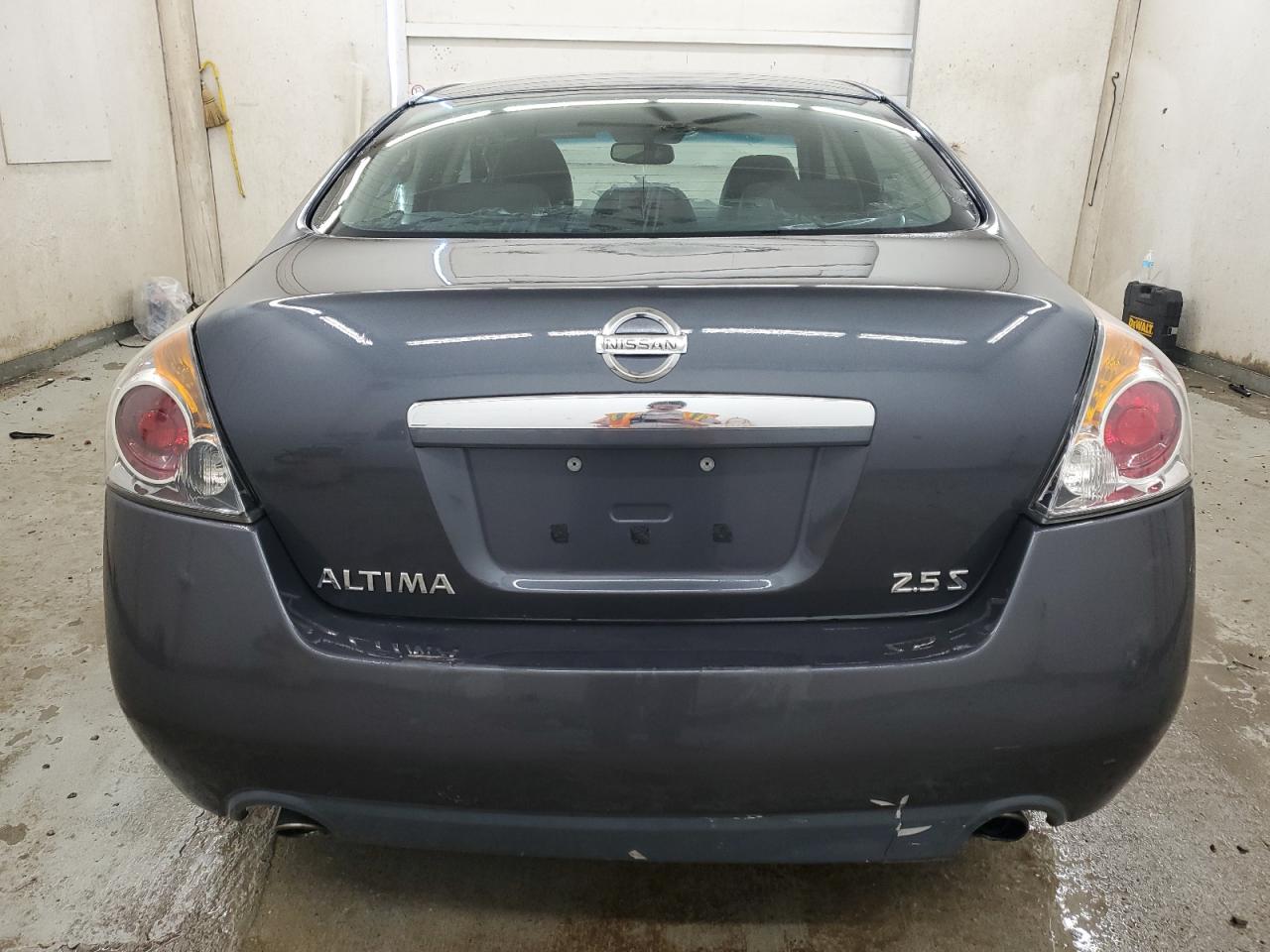 2009 Nissan Altima - Image 6