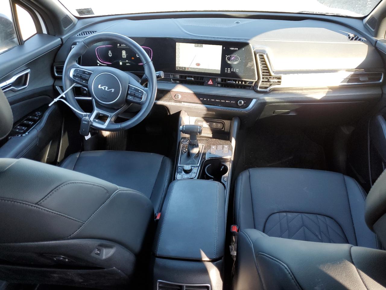 2024 Kia Sportage - Image 8