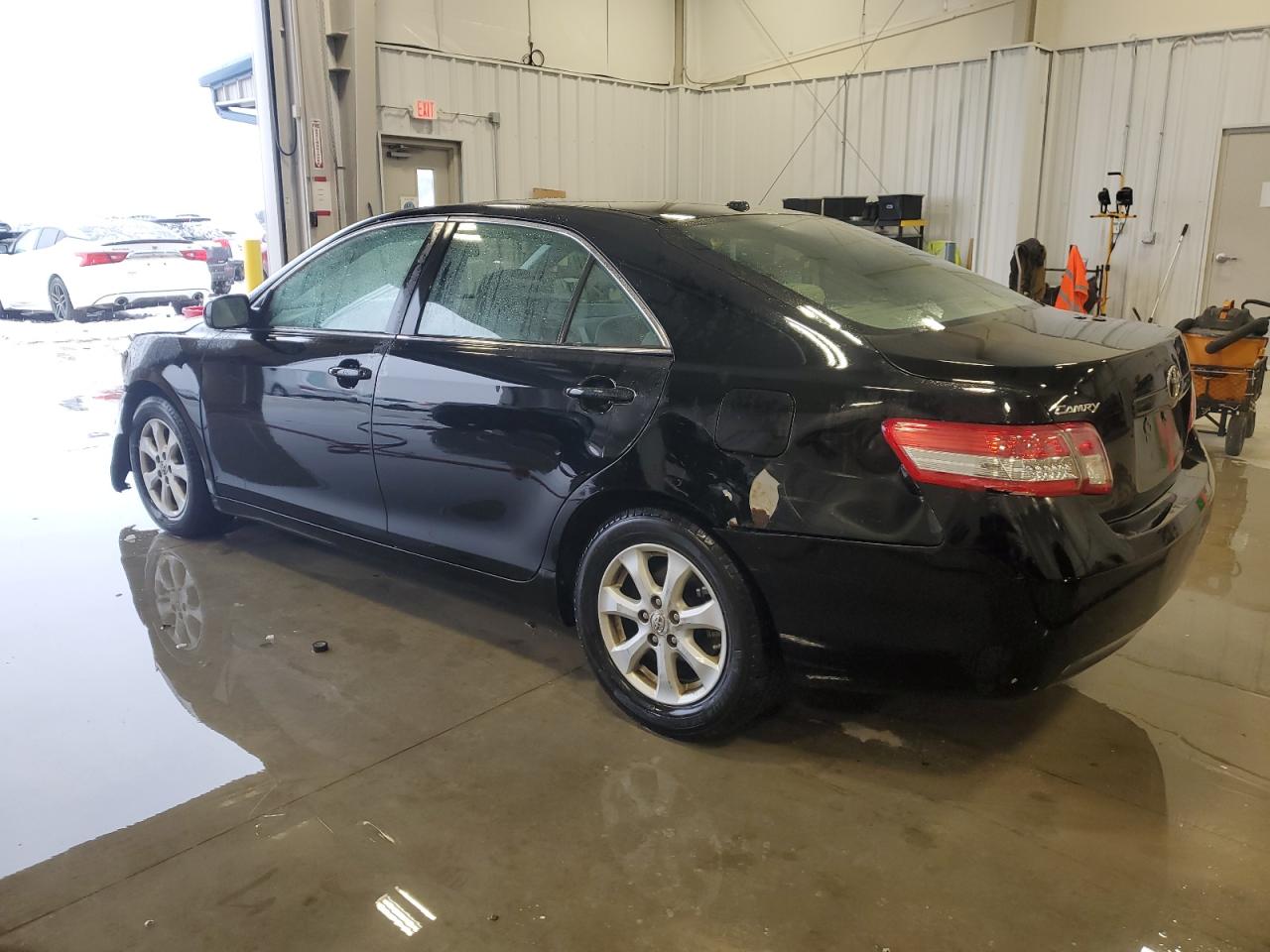 2011 Toyota Camry - Image 2