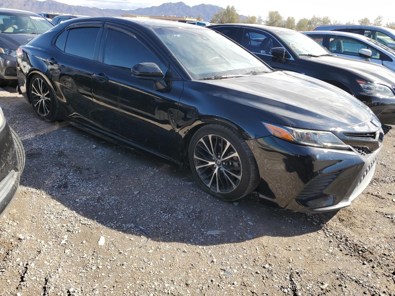 2018 Toyota Camry - Image 4