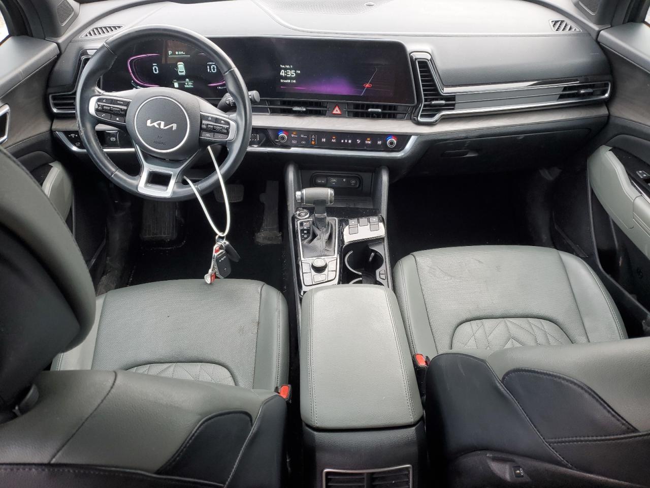 2023 Kia Sportage - Image 8
