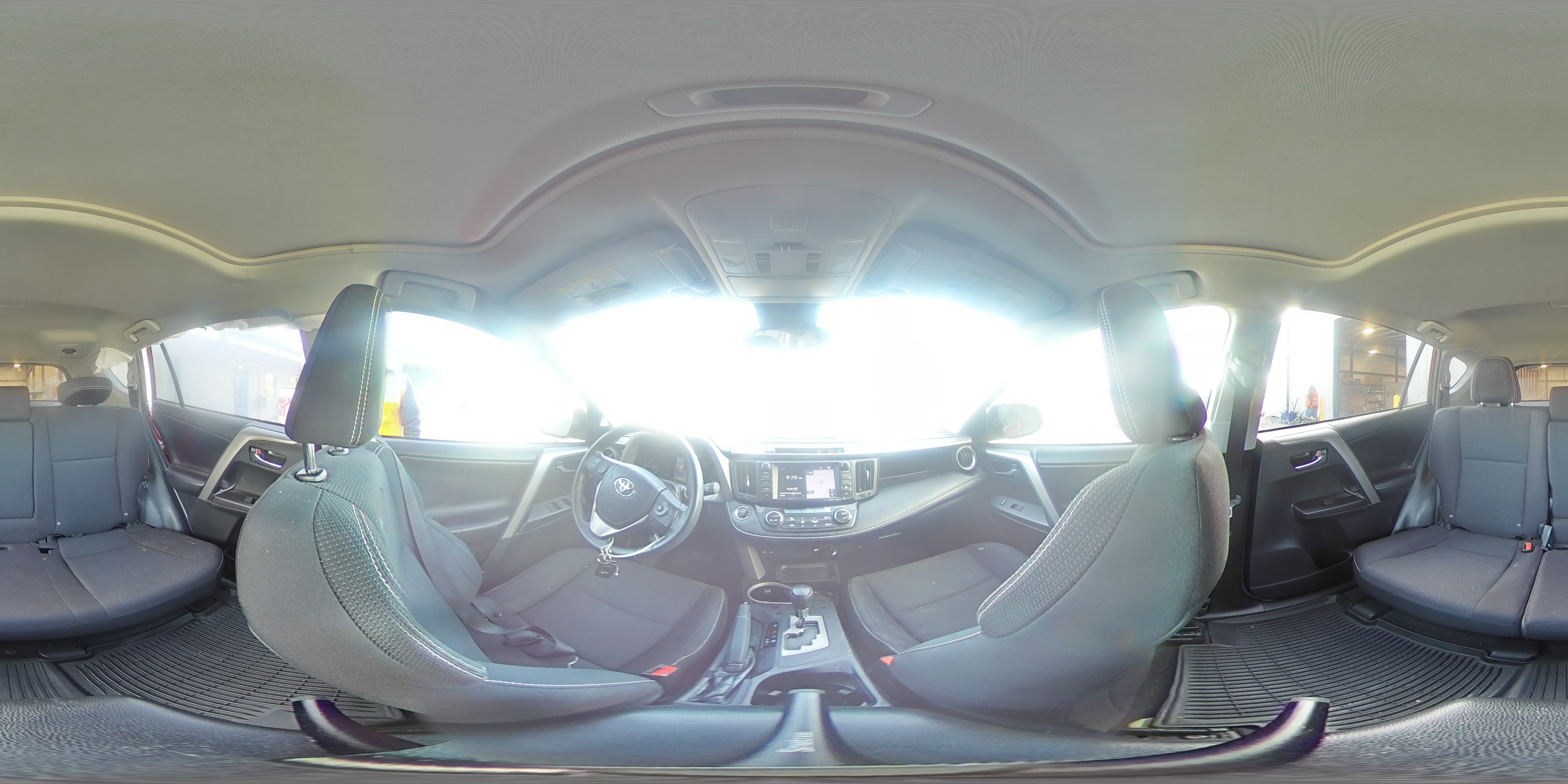 2018 Toyota RAV 4 - Image 14