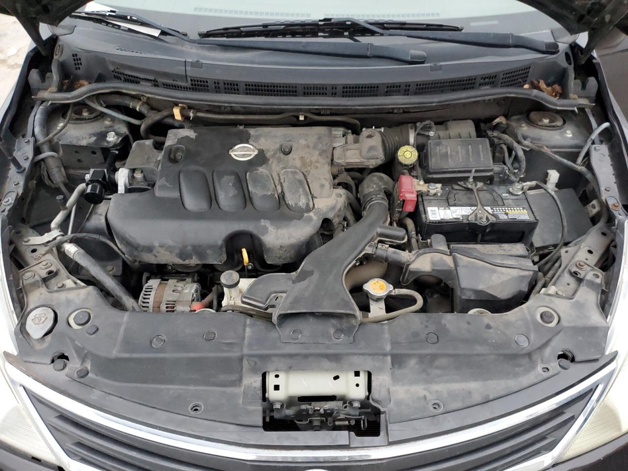 2011 Nissan Versa - Image 11