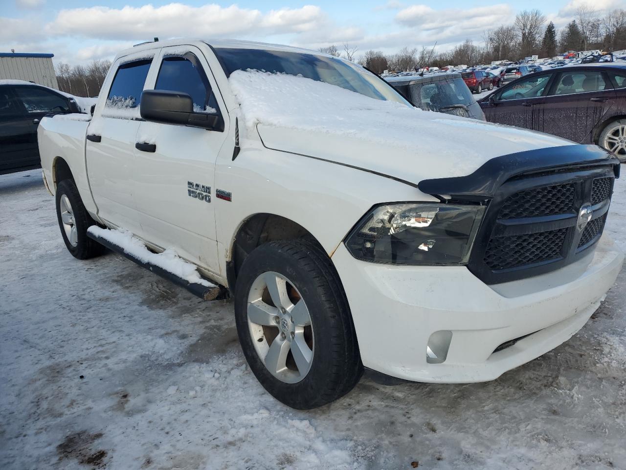 2015 RAM 1500 - Image 4