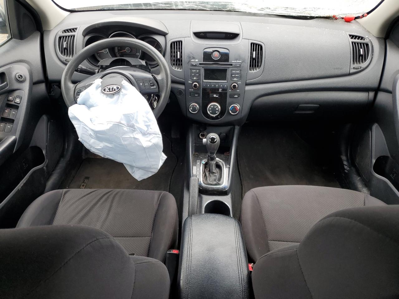 2012 Kia Forte - Image 8