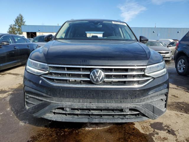  VOLKSWAGEN TIGUAN 2024 Чорний
