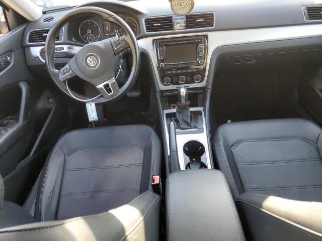  VOLKSWAGEN PASSAT 2013 Сріблястий