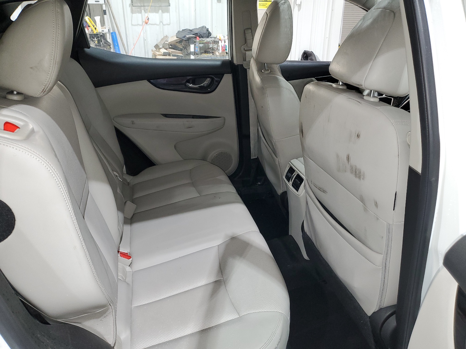 JN1BJ1CR4KW335013 2019 Nissan Rogue Sport S