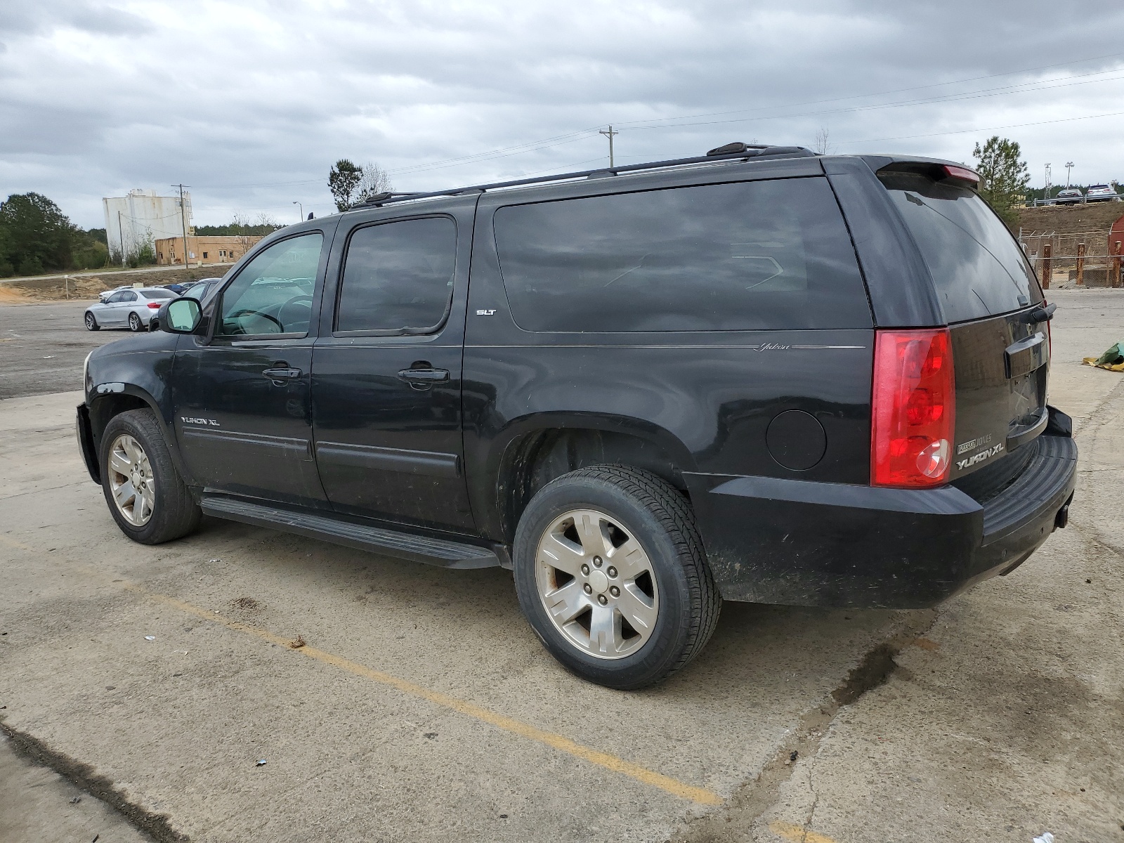 1GKS1KE02CR294435 2012 GMC Yukon Xl C1500 Slt