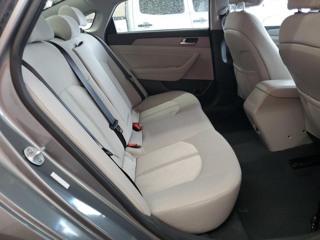 2017 Hyundai Sonata Hybrid VIN: KMHE24L12HA058544 Lot: 45659664