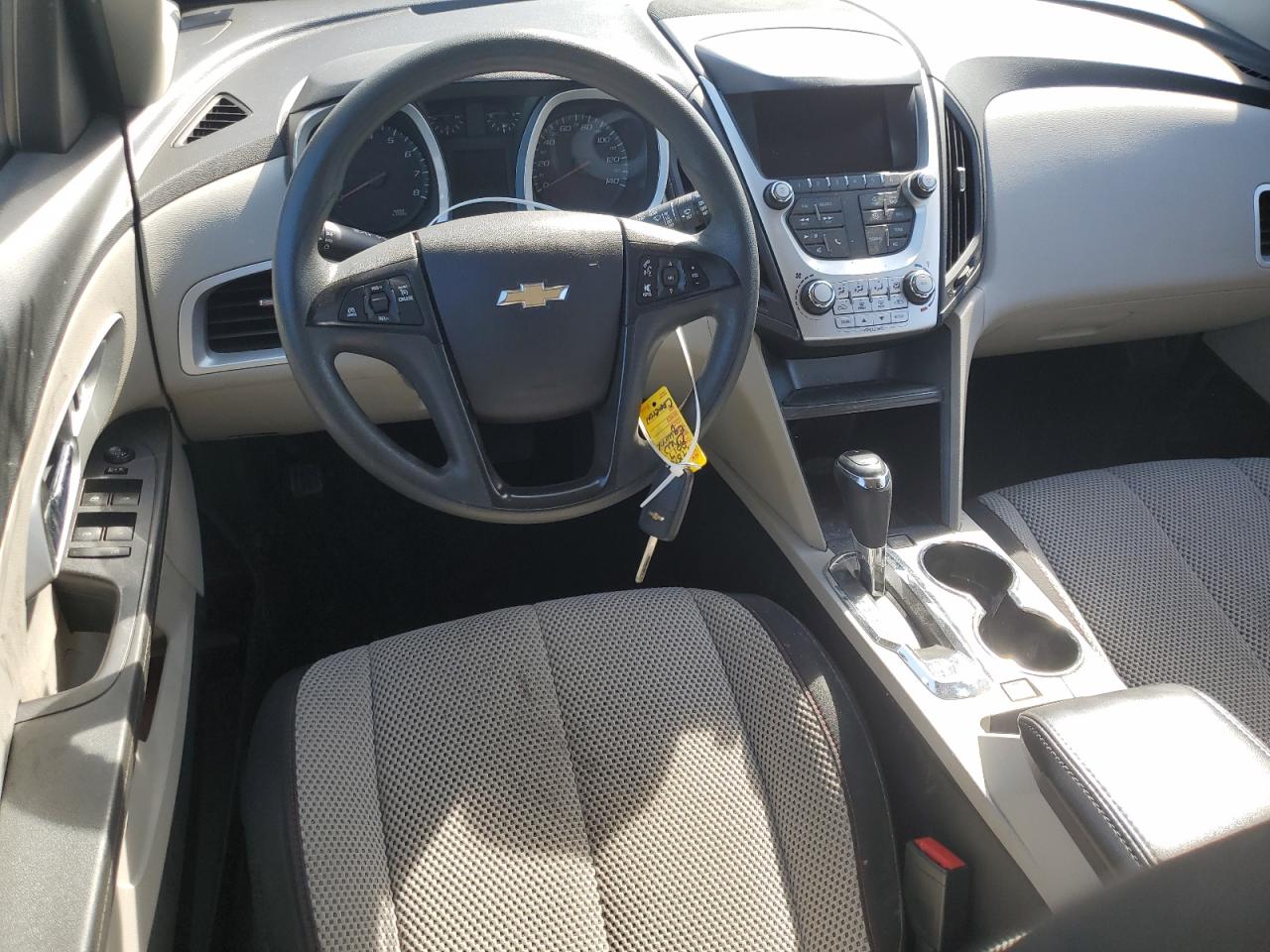 2017 Chevrolet Equinox - Image 8