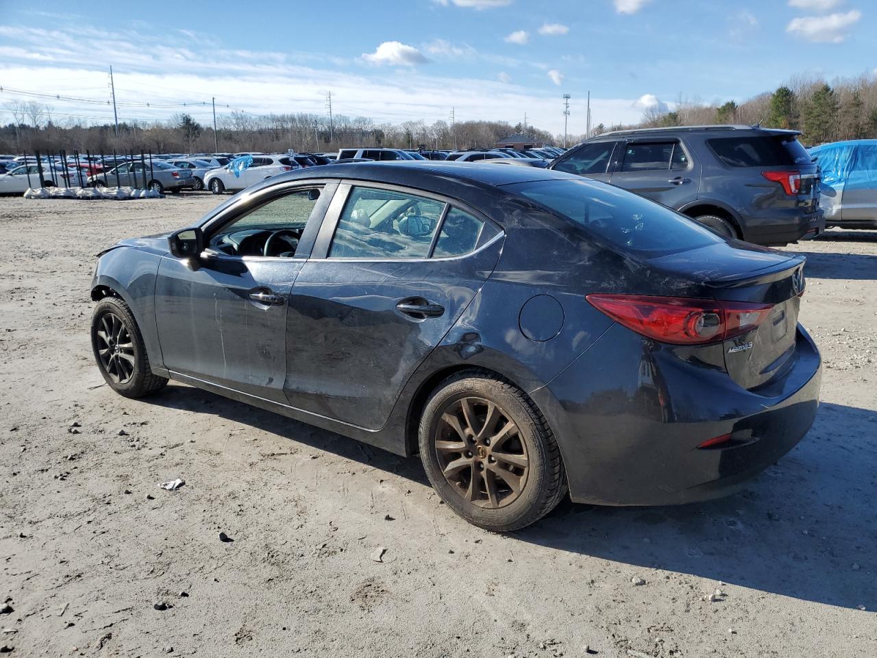 2015 Mazda 3 Touring VIN: 3MZBM1V7XFM132775 Lot: 46591874