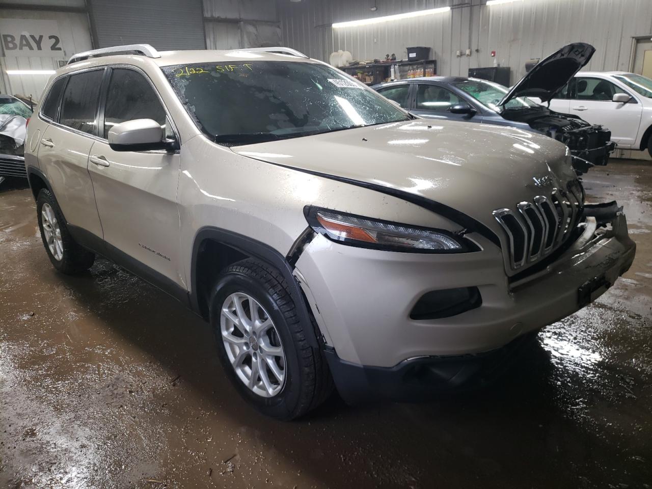 1C4PJMCB3FW502474 2015 Jeep Cherokee Latitude